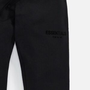 Essentials Stretch Limo Classic Black sweatpants